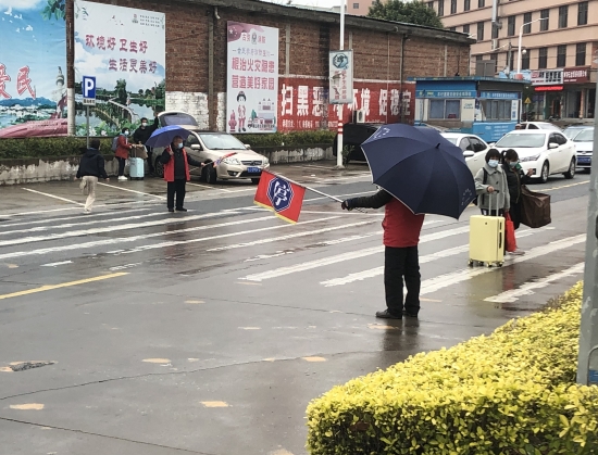 已處理13  古勞中學教師,、家長義工護學.jpg